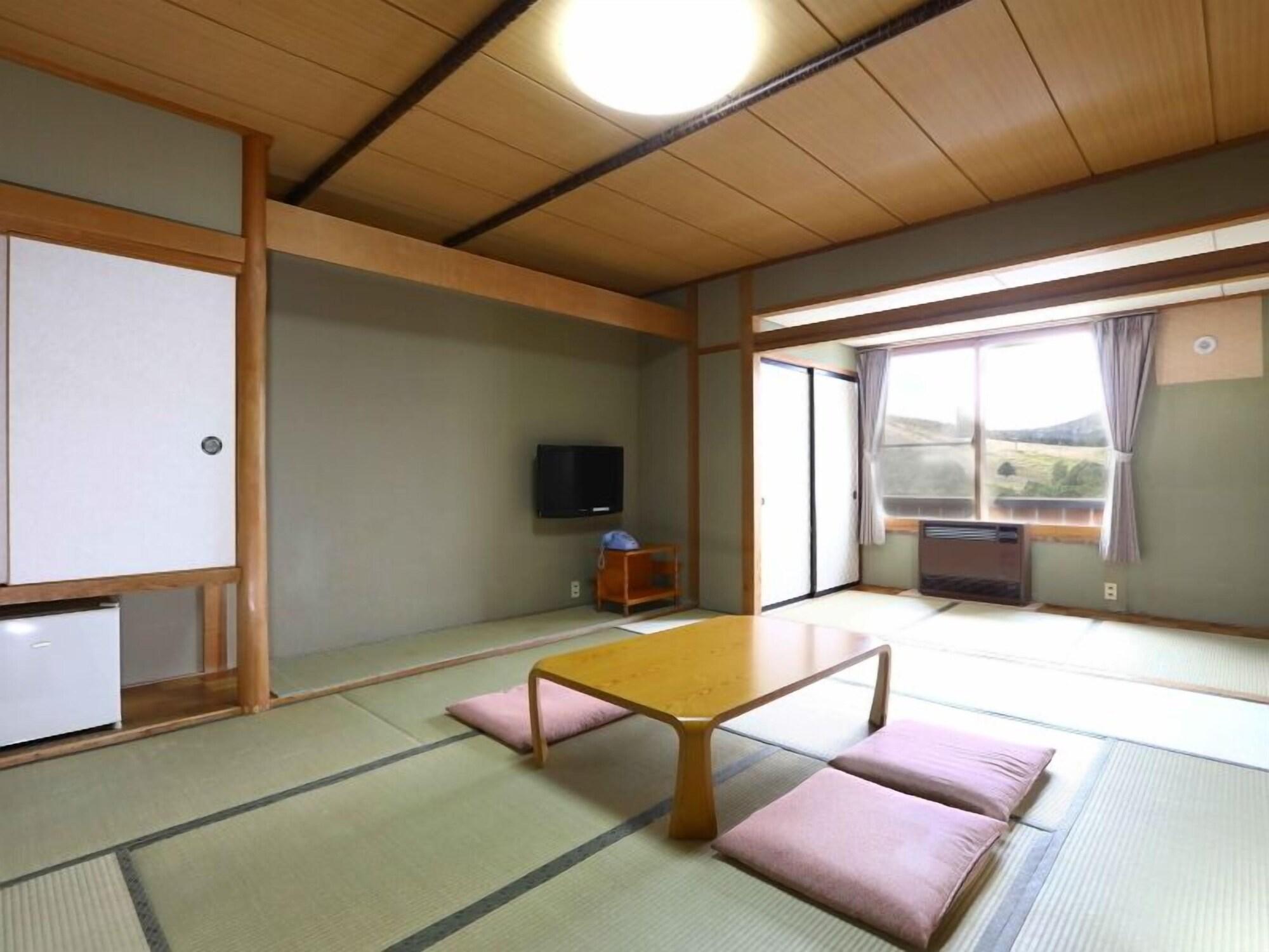 Shigaichii Hotel Yamanouchi  Buitenkant foto